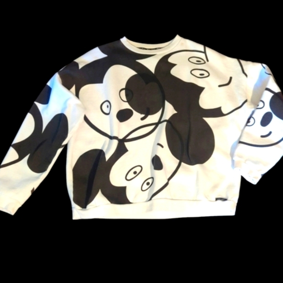 Artist series Mickey Mouse Black And White Crewneck Fleece sweatshirt sz  2XL - Picture 1 of 8